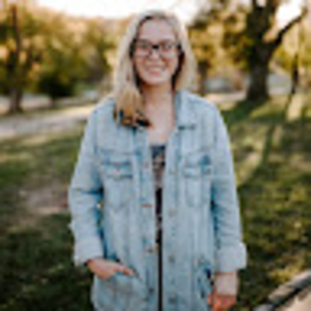 Meet your Posher, Cassie